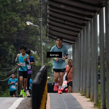 Runner Photo 8574309