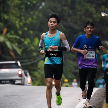 Runner Photo 8574318