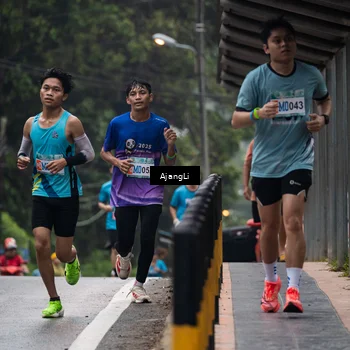 Runner Photo 8574319