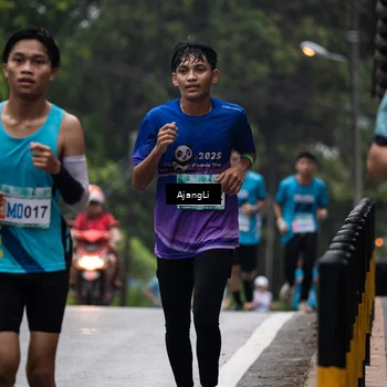 Runner Photo 8574325