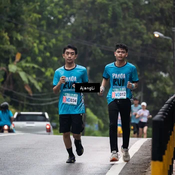 Runner Photo 8574331