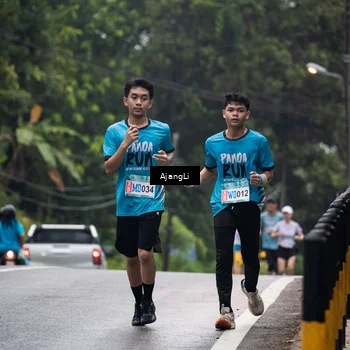 Runner Photo 8574333