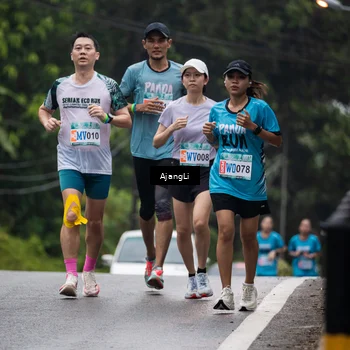 Runner Photo 8574344