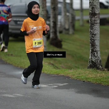 Runner Photo 8574370