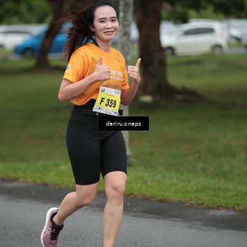 Runner Photo 8574391
