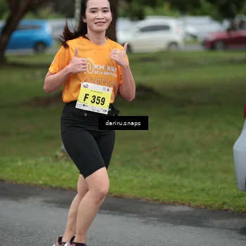 Runner Photo 8574396