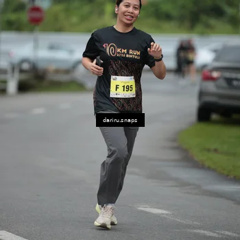 Runner Photo 8574403