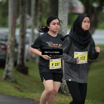 Runner Photo 8574432