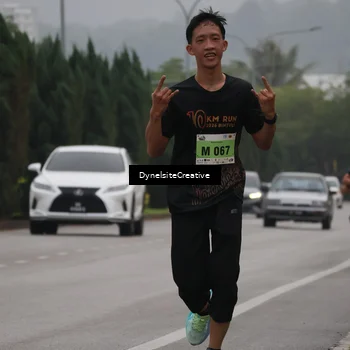 Runner Photo 8574448