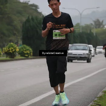 Runner Photo 8574457