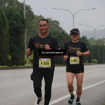 Runner Photo 8574471