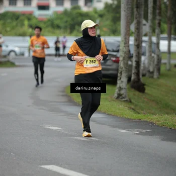 Runner Photo 8574484