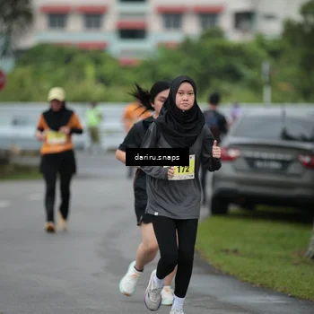 Runner Photo 8574490