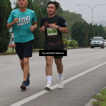 Runner Photo 8574507