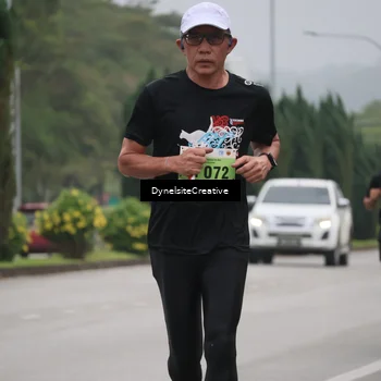 Runner Photo 8574521