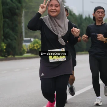 Runner Photo 8574549