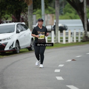 Runner Photo 8574556