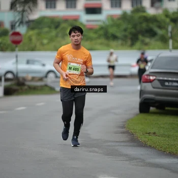 Runner Photo 8574568
