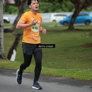 Runner Photo 8574574