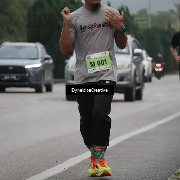 Runner Photo 8574585