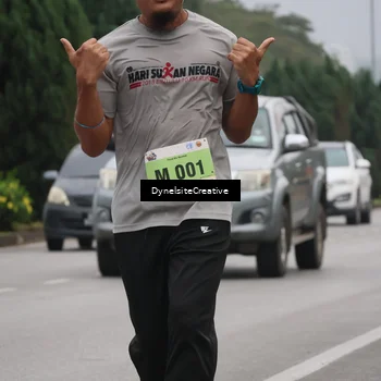 Runner Photo 8574607