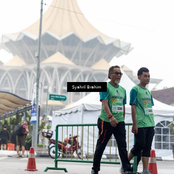 Runner Photo 8574628