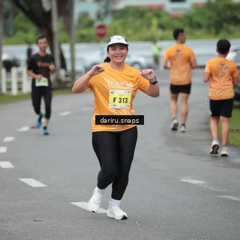 Runner Photo 8574631