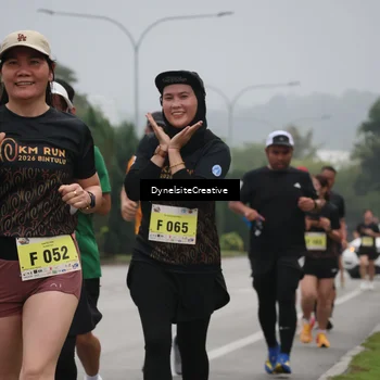 Runner Photo 8574635