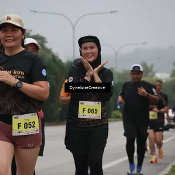 Runner Photo 8574636