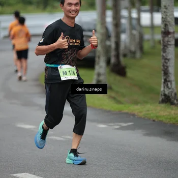 Runner Photo 8574658