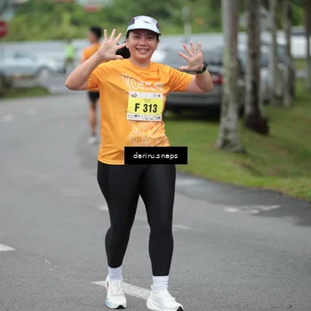 Runner Photo 8574669