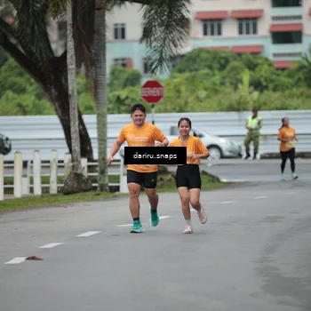 Runner Photo 8574676