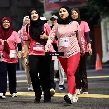 Runner Photo 8574704
