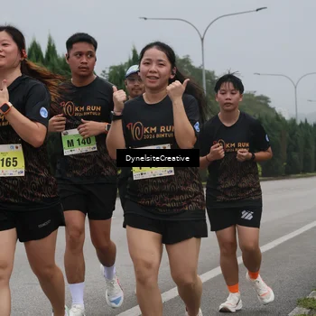 Runner Photo 8574799