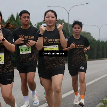 Runner Photo 8574824