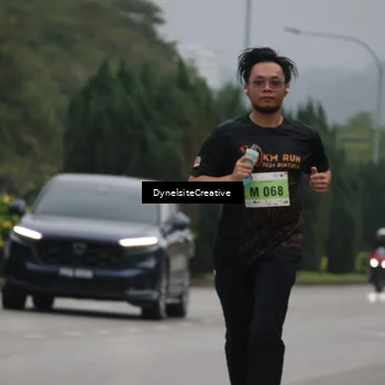 Runner Photo 8574948