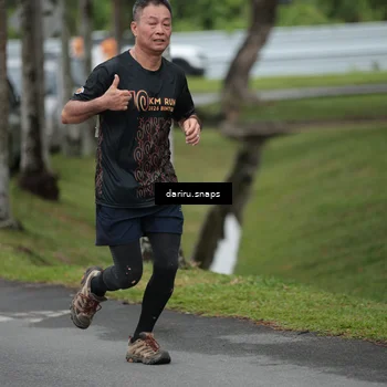 Runner Photo 8574953