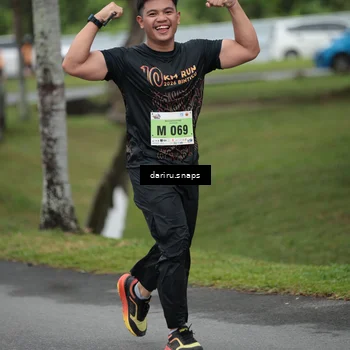 Runner Photo 8575145
