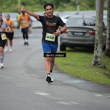 Runner Photo 8575154