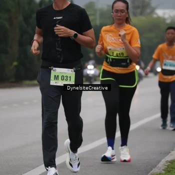 Runner Photo 8575170