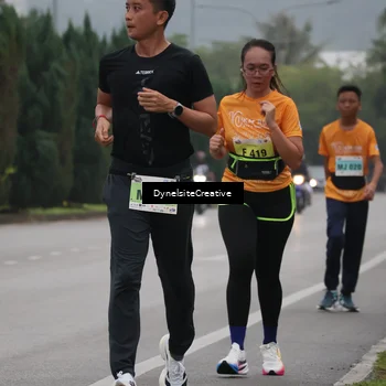 Runner Photo 8575177