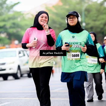 Runner Photo 8575227