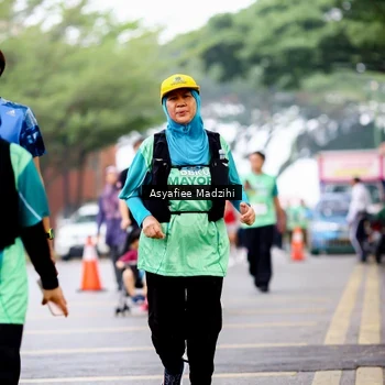 Runner Photo 8575245