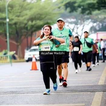 Runner Photo 8575254