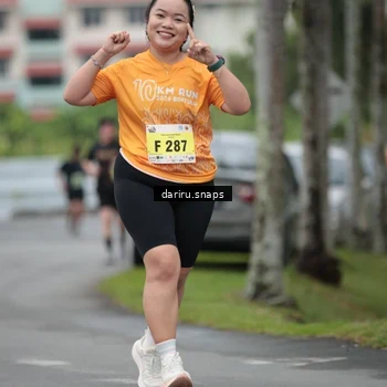 Runner Photo 8575257