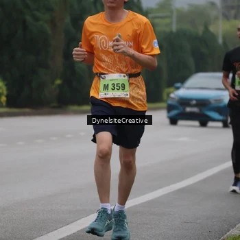 Runner Photo 8575258