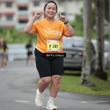Runner Photo 8575265