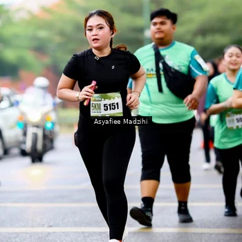 Runner Photo 8575272