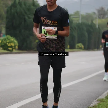 Runner Photo 8575306