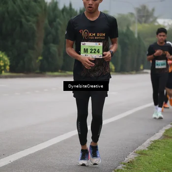 Runner Photo 8575316